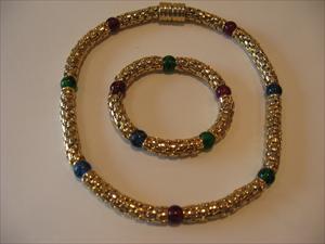 bracelet-necklace